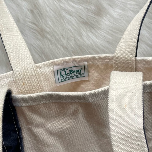 L.L. Bean vintage USA made small boat and tote long handle bag - Picture 10 of 14